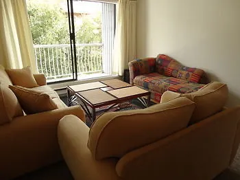 West Coast Suites By Gamalos Group ビクトリア